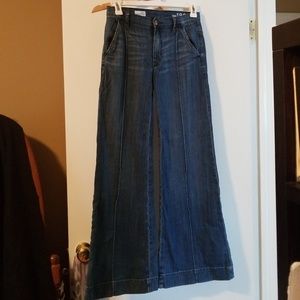 Gap bell bottom Jeans